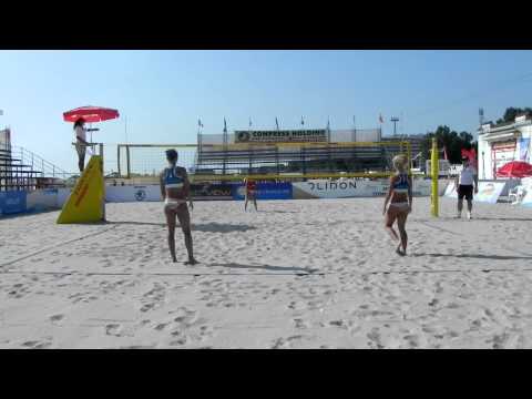 Campionatul National de volei de plaja - Mamaia 2011 - Finala mica Junioare setul 1