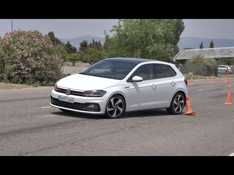 Volkswagen Polo GTI 2018 – Maniobra de esquiva (moose test) y eslalon | km77.com