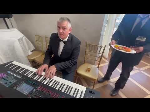 Promotional video thumbnail 1 for Cocktail Pianist, Victor B