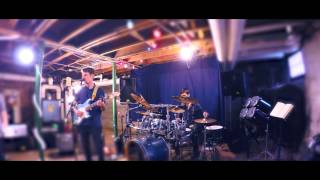 Never Let You Go - The New Rockwells (Official Music Video)