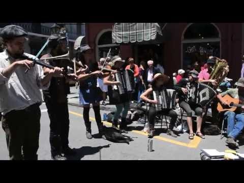 Many Premium Extra Balkan Superband "Ajde Jano"