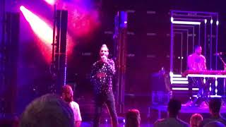 Fitz And The Tantrums -Complicated(Live at the Shoreline Amphitheater)