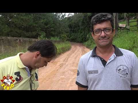 Vereadores Chiquinho e Ginho fiscalizando a SPA 070/230 Estrada Velha de Juquitiba destruída pelas Chuvas