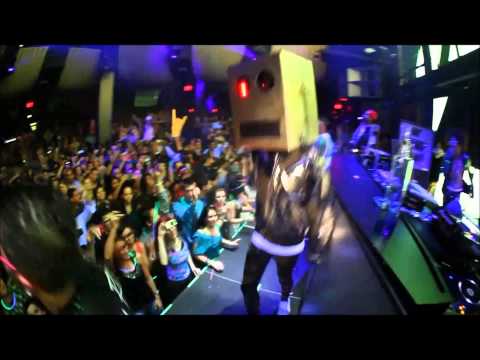 LMFAO-Sexy and i know it(Kendo) vs Nari & Minali-(DeffMark Mix)