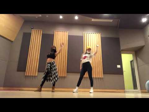 190217 Euijin - "달리" (Dally), "Up Down" & "MOVE" Dance Covers