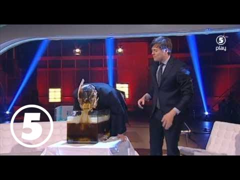 Filip doppar huvudet i en hotshot - Nugammalt