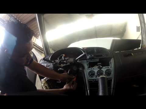 comment demonter volant berlingo