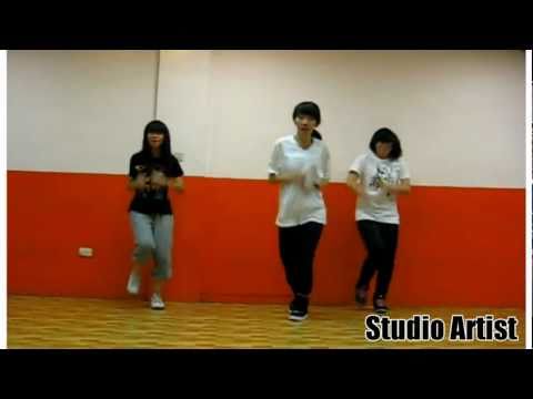 Mok "Untouchable" @ Studio Artist 043011