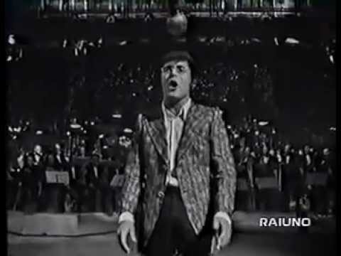 download lagu mp3 mp4 Al Bano Io Di Notte, download lagu Al Bano Io Di Notte gratis, unduh video klip Al Bano Io Di Notte