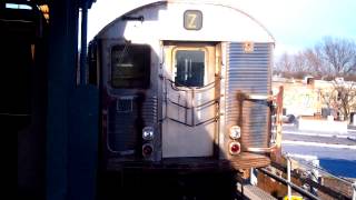 preview picture of video 'Queens-bound R32 Z Skip-Stop Train@Crescent Street'