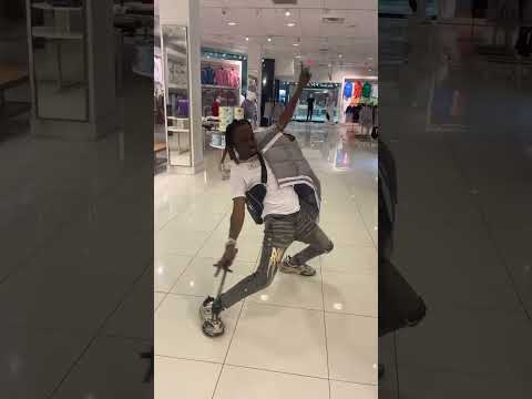 607 Unc Does The Funniest New Dance 😂#funnyvideo