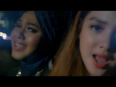 HILANGKANLAH - Min Yasmin & Nikki Bacolod (MTV 2019 with English Subtitle).