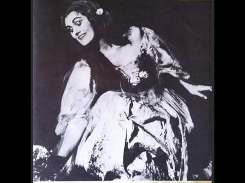 Young Sutherland adds crazy cadenzas all over Elvira's first aria