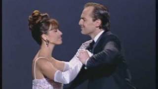 Ana Belén y Miguel Bosé - &#39;Tómbola&#39; (Premios Goya 96)