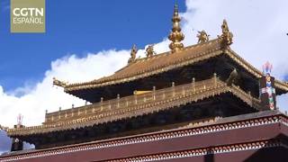 Un monasterio budista tibetano del siglo XV en la región de Xizang, China, abraza una nueva era