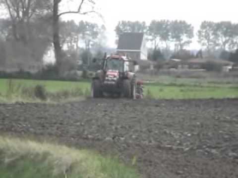 Ketels: Tarwe zaaien.