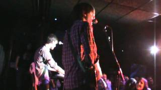 EVERYBODY ELSE - FIRST CLASS