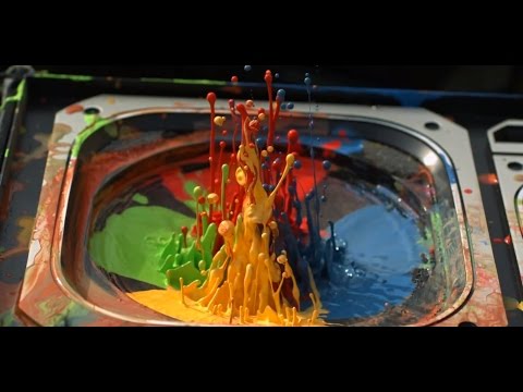 PAINT ON A SPEAKER IN SLOW  MOTION! || SLOW MOTION