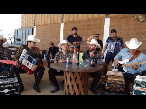 El Piloto y su Estilo Ft José Barraza - Cuando me vaya