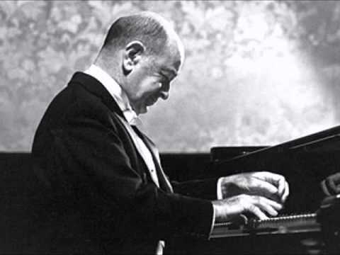 Shura Cherkassky plays Sibelius Romance, Op 24 No 9