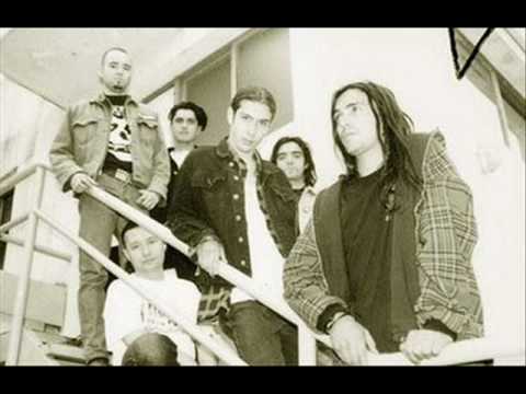 Santaflow & El Chulo del Megane-  El pais de la cordura