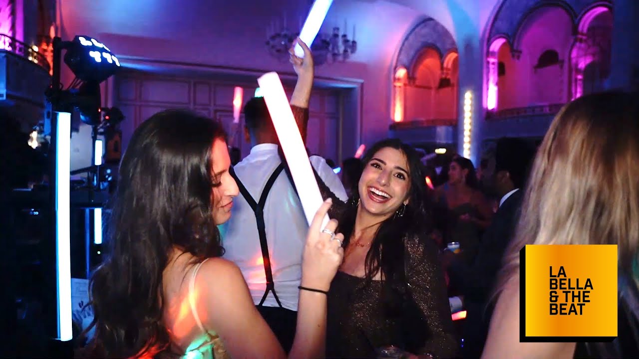 Promotional video thumbnail 2 for La Bella and The Beat