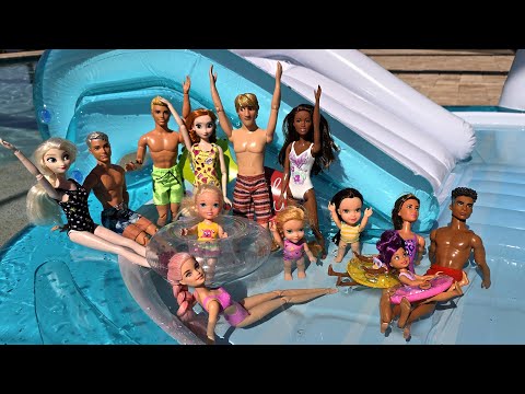 Pool party ! Elsa & Anna toddlers - floaties - water splash - slides - Barbie dolls