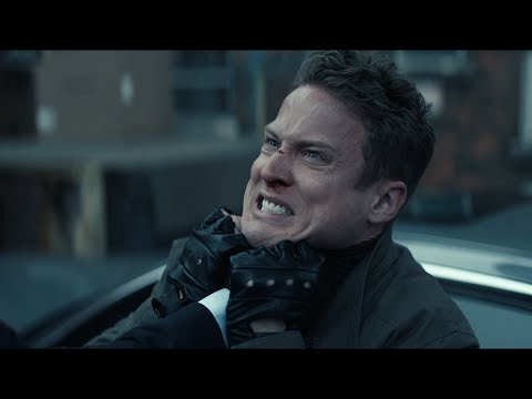 Reacher Uses Enhanced Interrogation Technique Tells Guy to Look Away