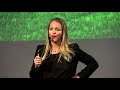 O Profissional do Futuro | Michelle Schneider | TEDxFAAP