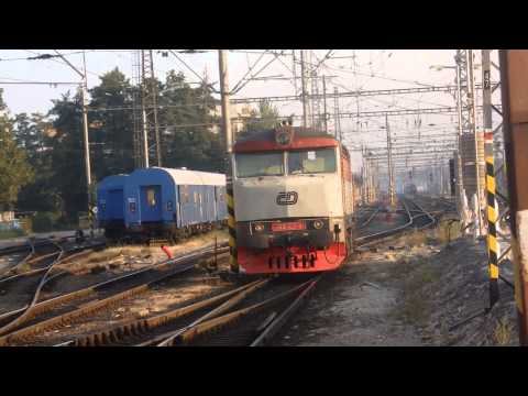 749.107 odstupuje od R 901 do depa