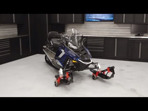 INDY LXT Orientation  - Polaris Snowmobiles