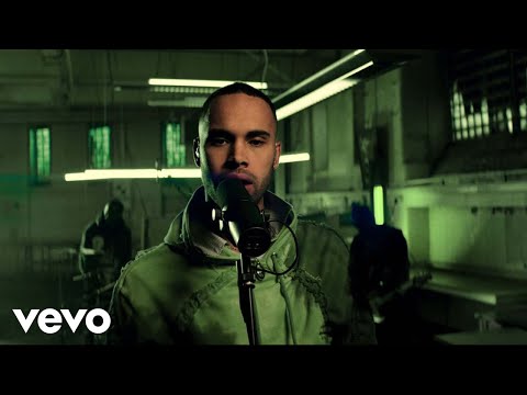 Santino Le Saint - Best Day of My Life - Live (Official Video)