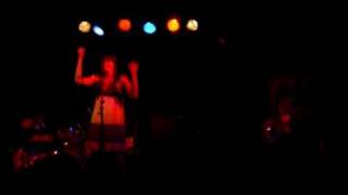 The Grates "Trampoline" Live Toronto 2006