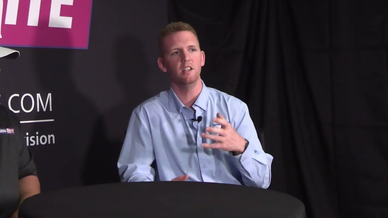 Feeding Supplements to your Show Pigs