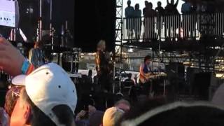 Hall & Oates -- Maneater (09-16-2016)