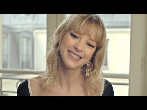 Angèle With Caroline de Maigret Fall-Winter 2021/22 Ready-to-Wear — CHANEL Shows