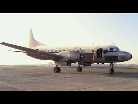 The plane was a terrifying 1915 Savoia Marchetti in waxed canvas... 😅 #travel