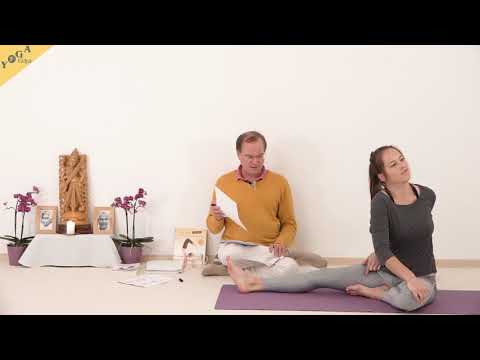 Parivritta Parshva Ardha Baddha Konasana - Asana Lexikon 1034