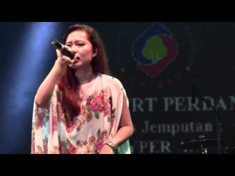 Patah Tumbuh Lenyau Beganti Live at UNIMAS