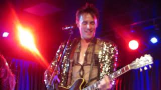 Reeve Carney - Love Me, Chase Me (The Green Room 42 NYC 9-12-18)