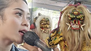 Download lagu AWAS PENONTON PODO MINGGIR - RAMPAK BUTO WKG mp3