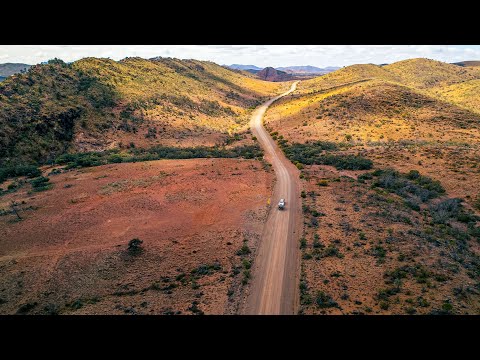 We drive the stunning Gammon Ranges, Get lost in a paddock & a Beautiful sunset at Waukaringa Mine.