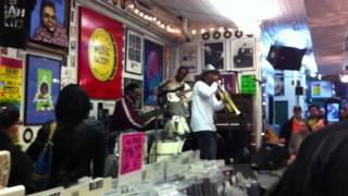 Kermit Ruffins and the BBQ Swingers: "All on a Mardi Gras Day" 2012