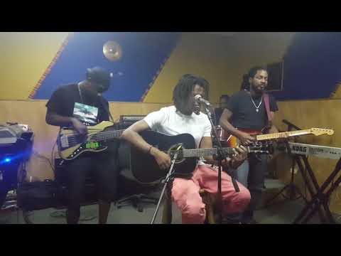 Jamaican Rising Star Kenny smyth |COME CLOSE LIVE 2018