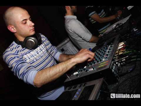 Desaparecidos vs Master At Work - Fiesta Loca vs Work (AndreaRonciRemix)