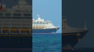 Disney Magic cruise ship turning to starboard