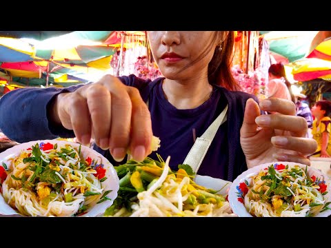 Khmer Rice Noodle With Green Fish Soup - Breakfast At Chhbar Ampov Market