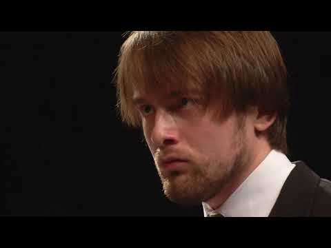 Daniil Trifonov Plays Brahms,Schubert,and Rachmaninoff in Verbier Festival