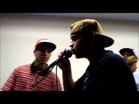 Casa Amarela Batalha de MC's Mega - Crizin VS Taisson - Prata 23/02/2013