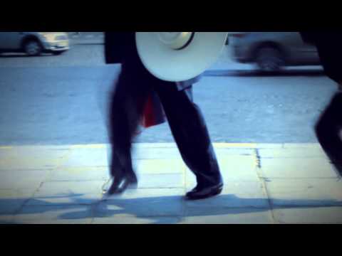 zapateo trujillano en Paris - Ricardo Llerena y Marcus Jouany